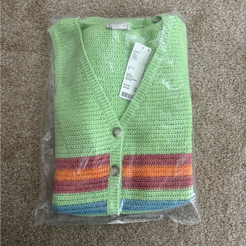 Knitted Two Piece - Picture 2 of 6
